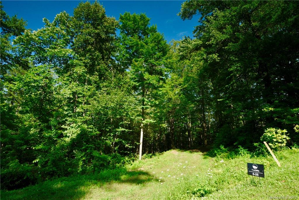 658 Walnut Valley Parkway Arden NC 28704