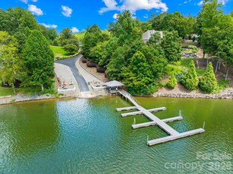 268 S Harbor Watch Drive Statesville NC 28677