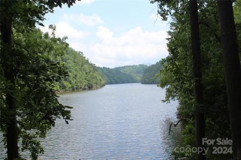 000 White Oak Road Waynesville NC 28785