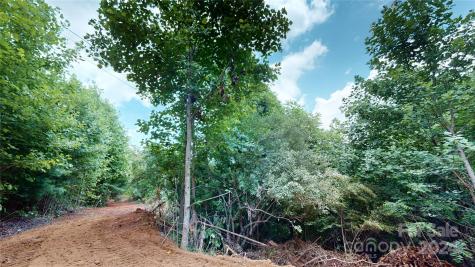 000 White Oak Road Waynesville NC 28785