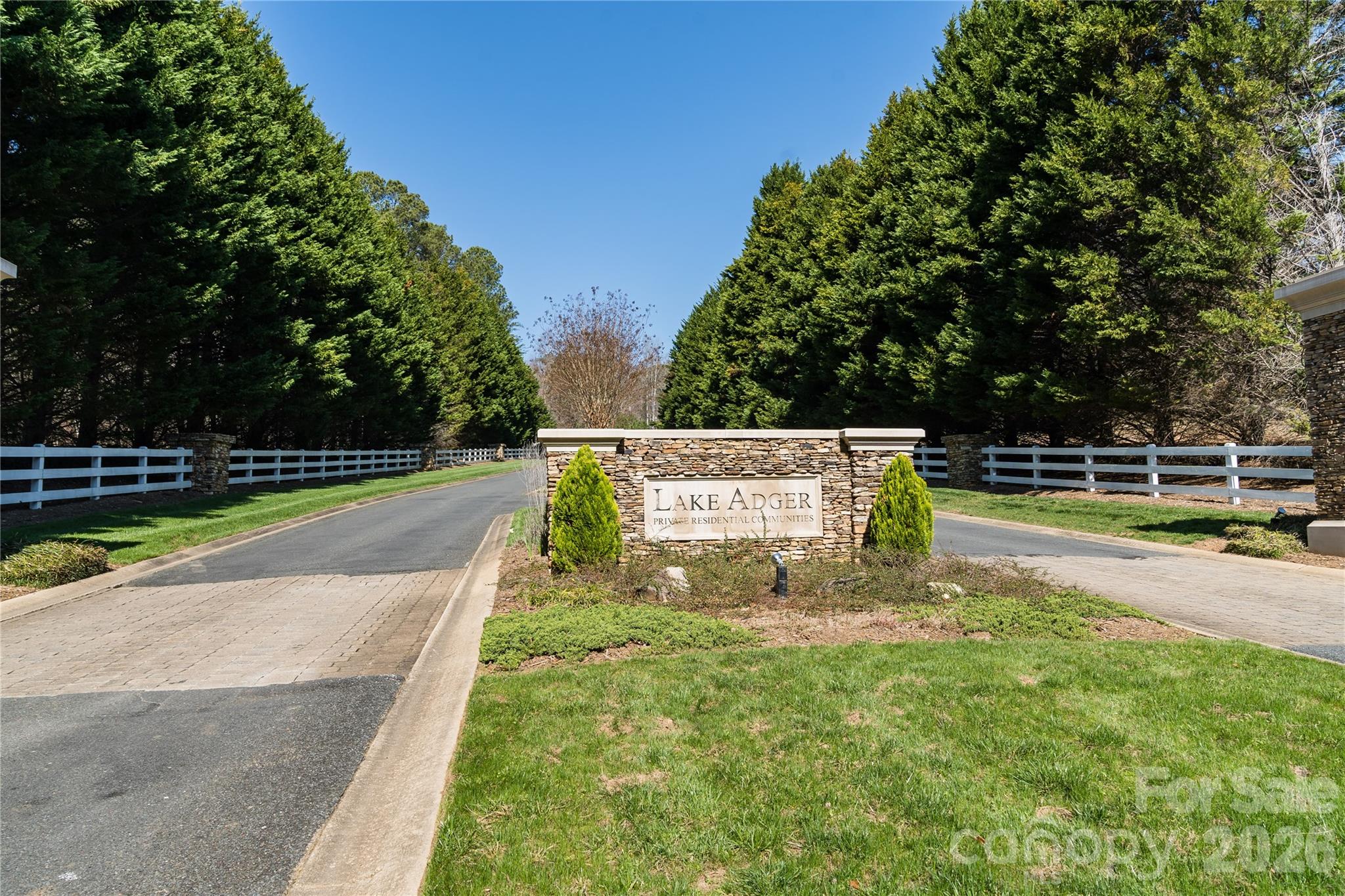 37 Peninsula Drive Mill Spring NC 28756
