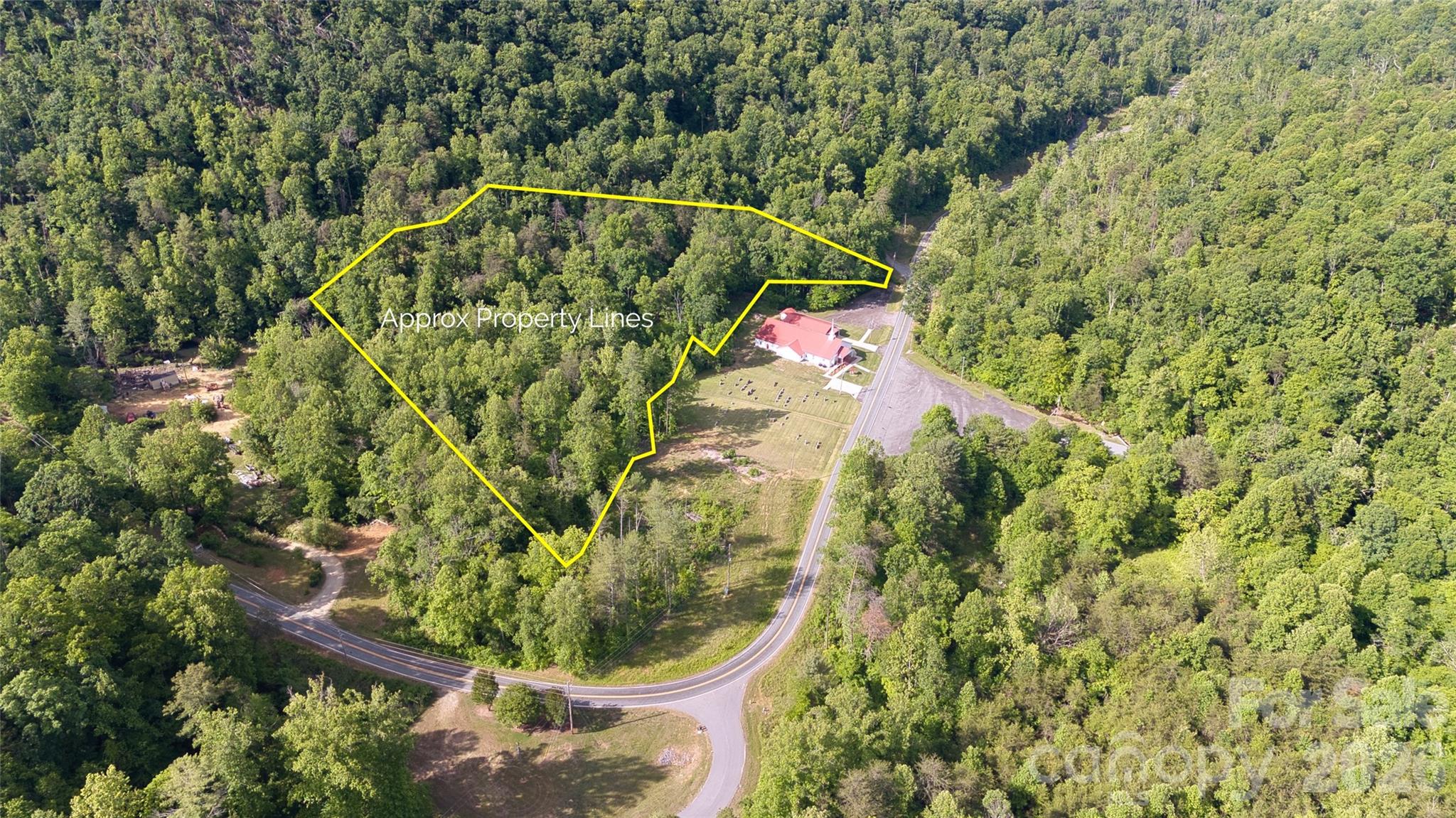 0 Hide Away Run Union Mills NC 28167