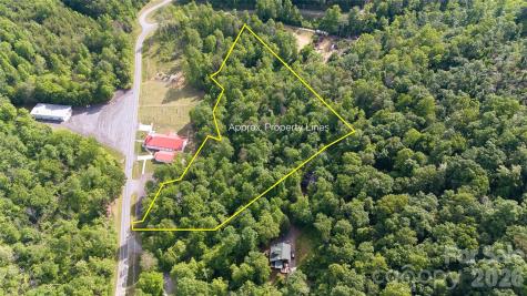 0 Hide Away Run Union Mills NC 28167