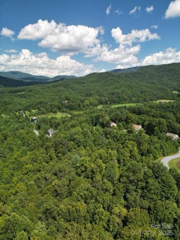 117 Sovereign Lane Fairview NC 28730