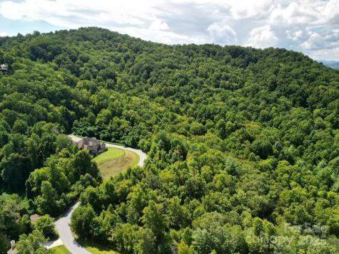 117 Sovereign Lane Fairview NC 28730