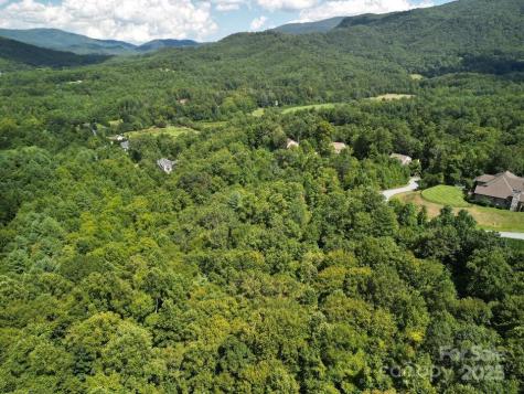 117 Sovereign Lane Fairview NC 28730