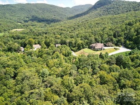 117 Sovereign Lane Fairview NC 28730