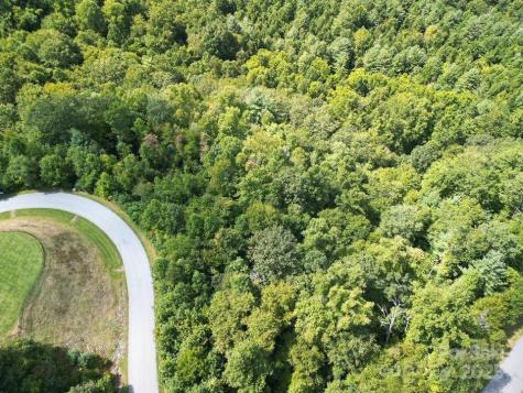 117 Sovereign Lane Fairview NC 28730