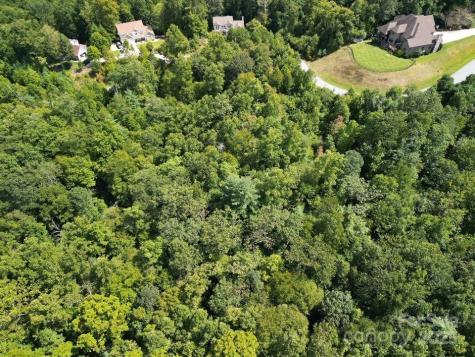 117 Sovereign Lane Fairview NC 28730