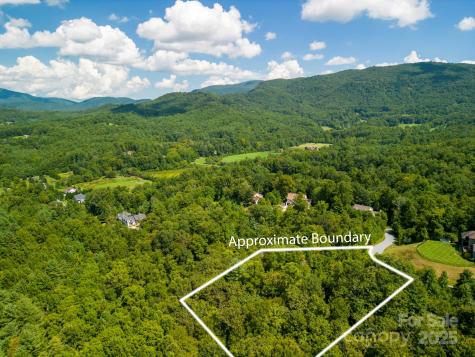 117 Sovereign Lane Fairview NC 28730