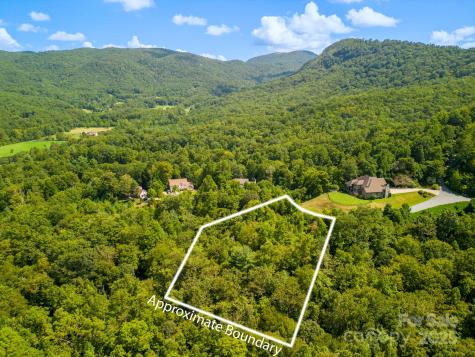 117 Sovereign Lane Fairview NC 28730