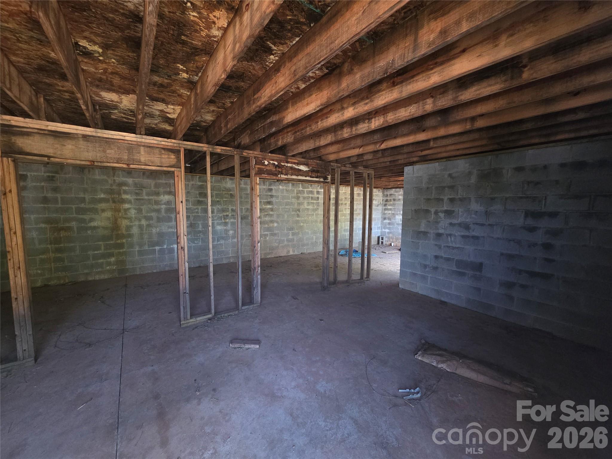 68 Nancy Tolley Street Marion NC 28752