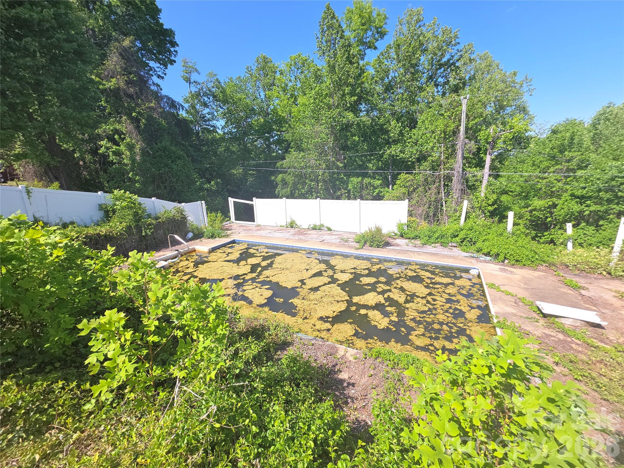 68 Nancy Tolley Street Marion NC 28752
