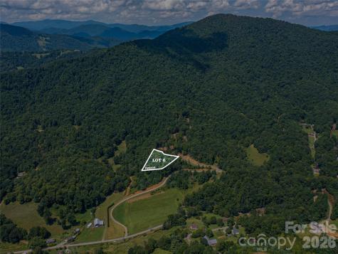 000 Locust Rough Mountain Road Burnsville NC 28714