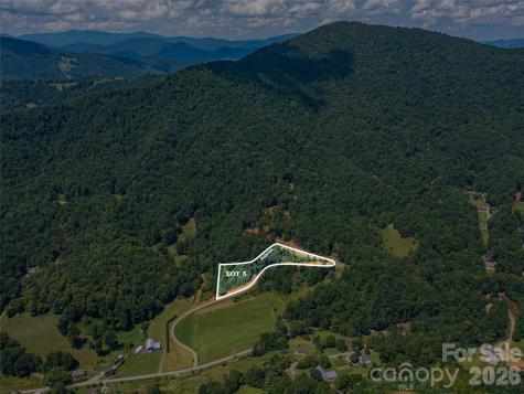 000 Locust Rough Mountain Road Burnsville NC 28714