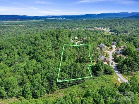 99999 Millbrae Loop Hendersonville NC 28791