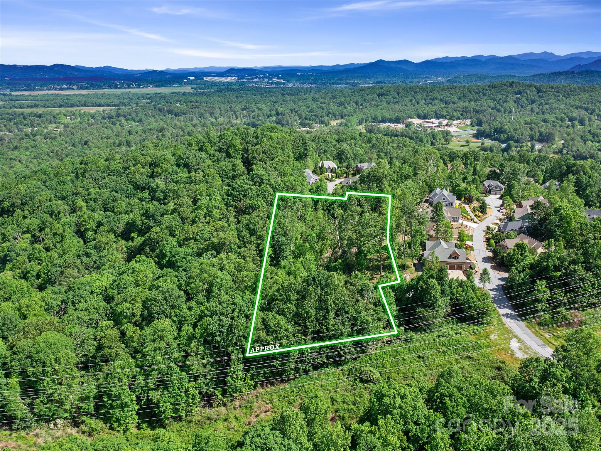 99999 Millbrae Loop Hendersonville NC 28791