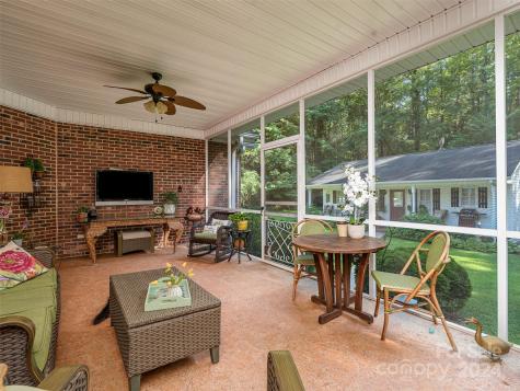 10227 Mount Holly Road Charlotte NC 28214