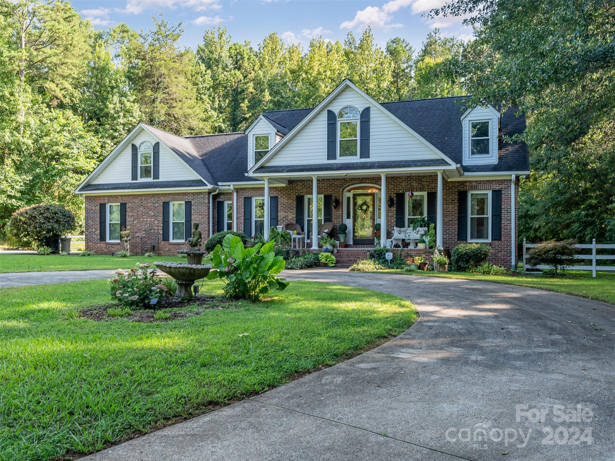 10227 Mount Holly Road Charlotte NC 28214