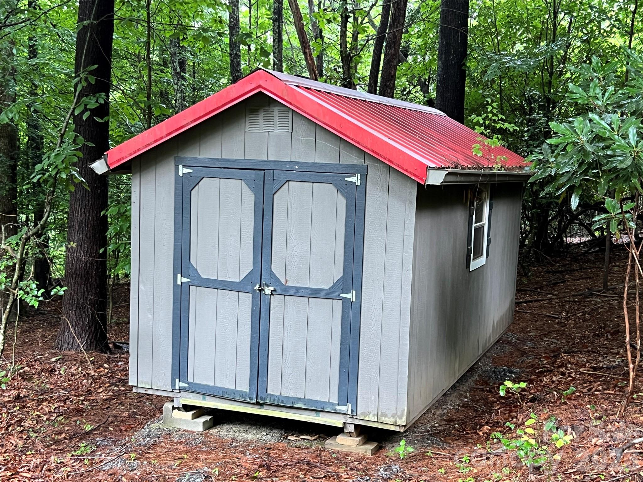 Tbd Staghorn Road Purlear NC 28665