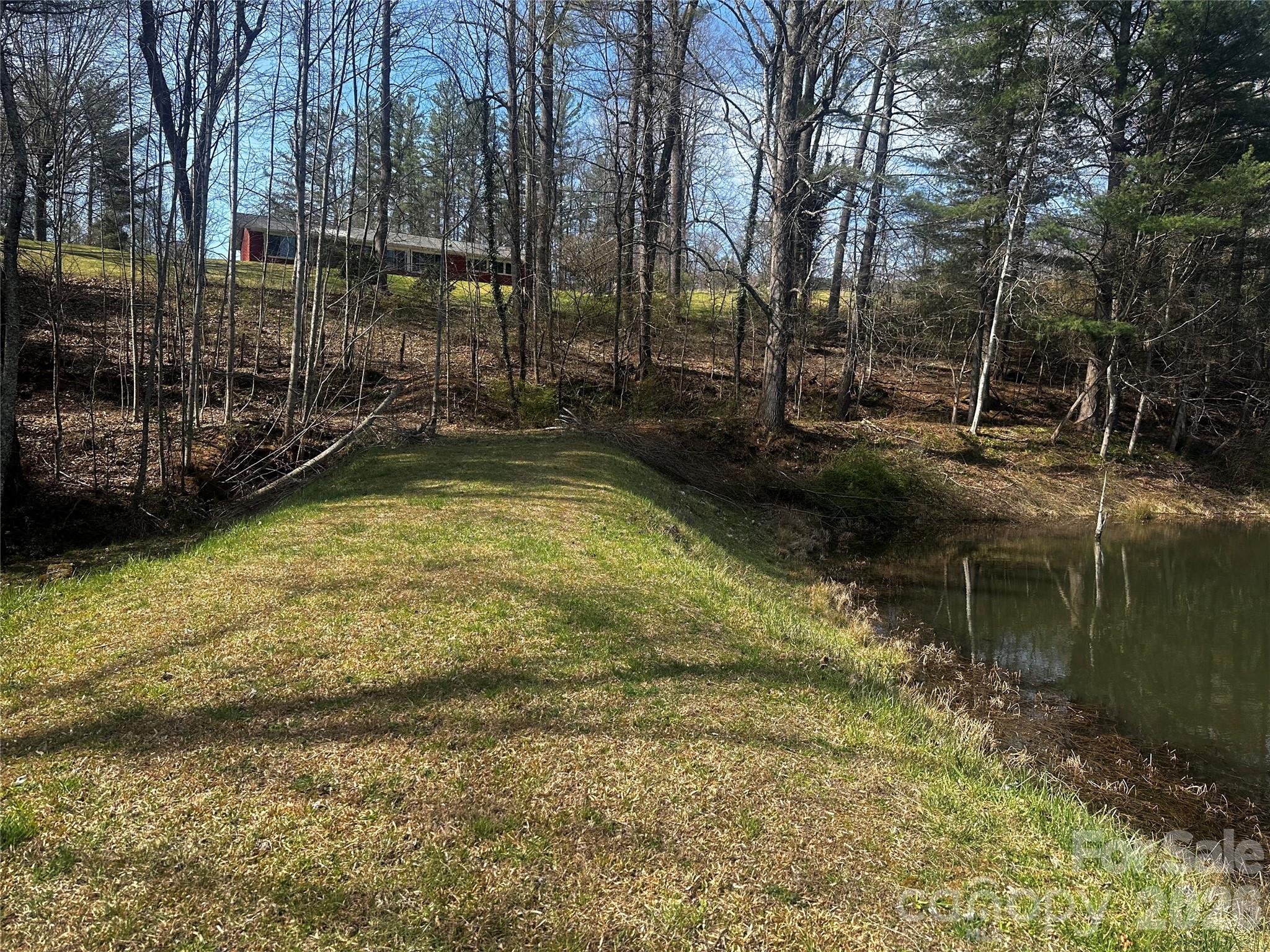 00 Saw Mill Hollow Burnsville NC 28714