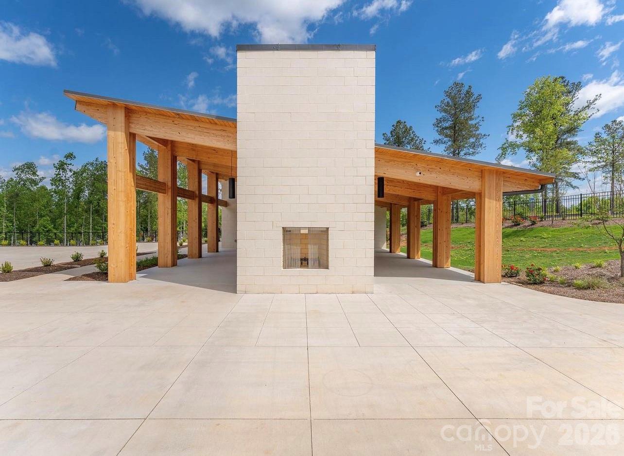 2143 Castle Peak Mountain Connelly Springs NC 28612