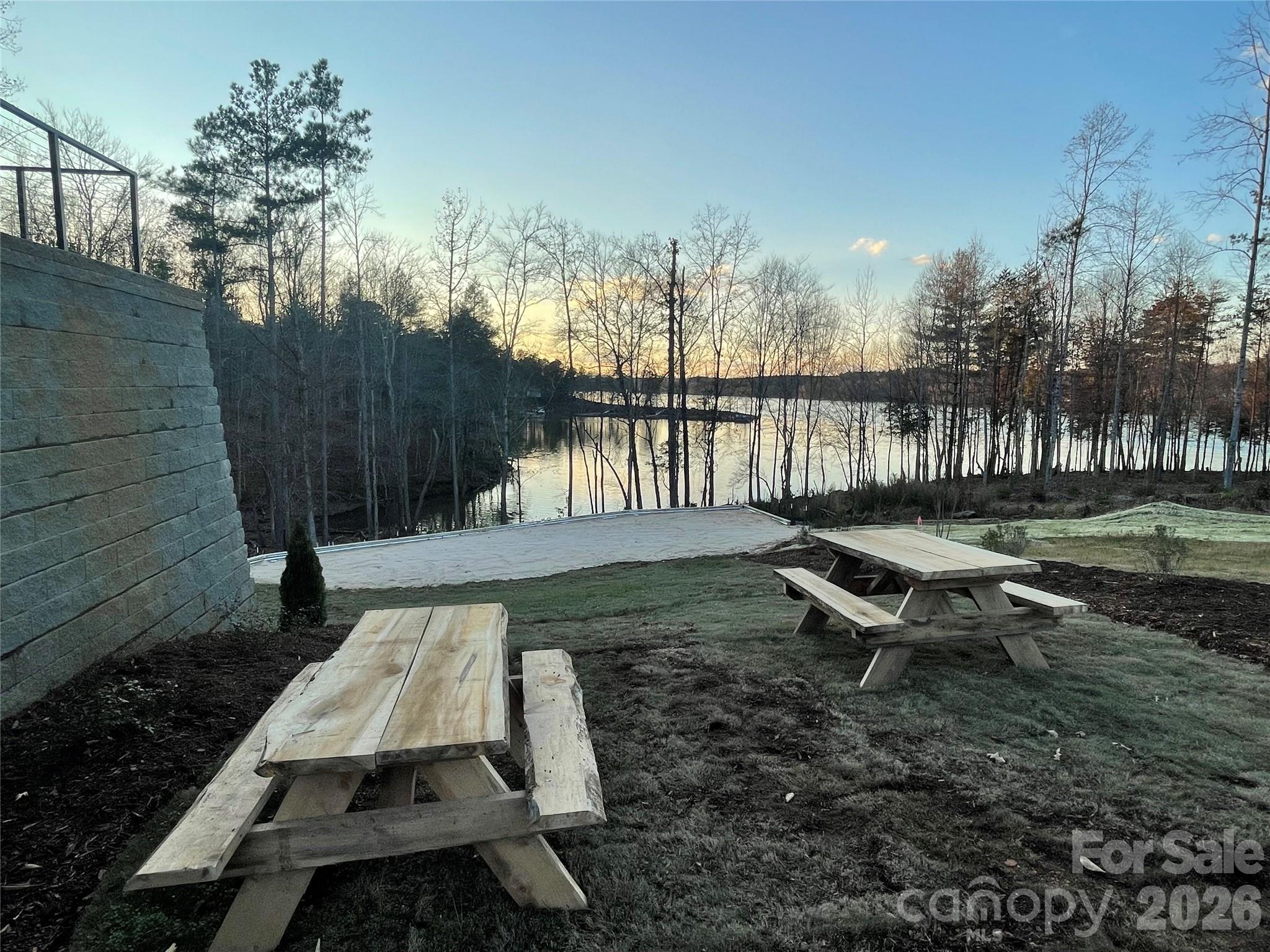 2143 Castle Peak Mountain Connelly Springs NC 28612