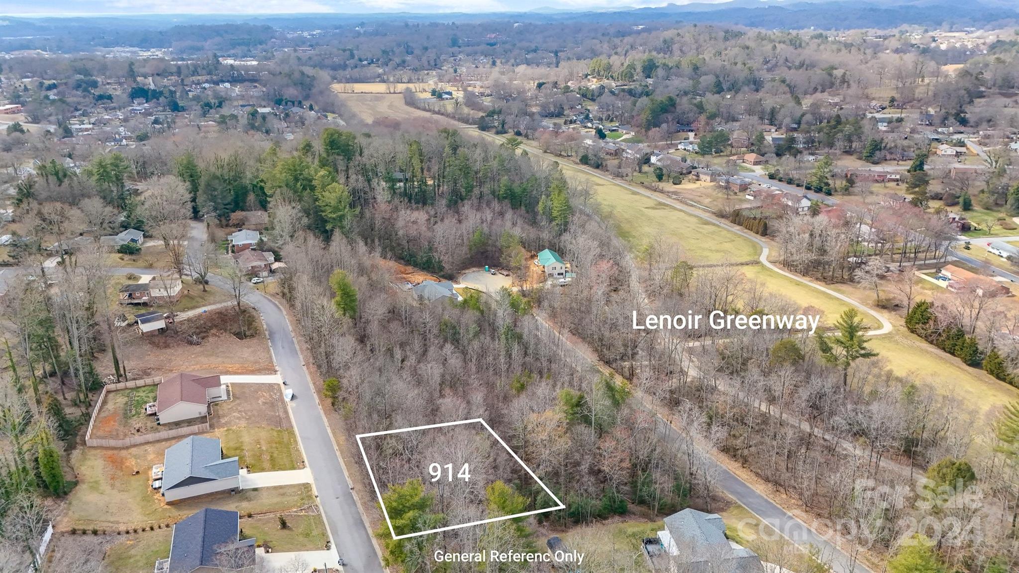 914 Woodbine Place NE Lenoir NC 28645