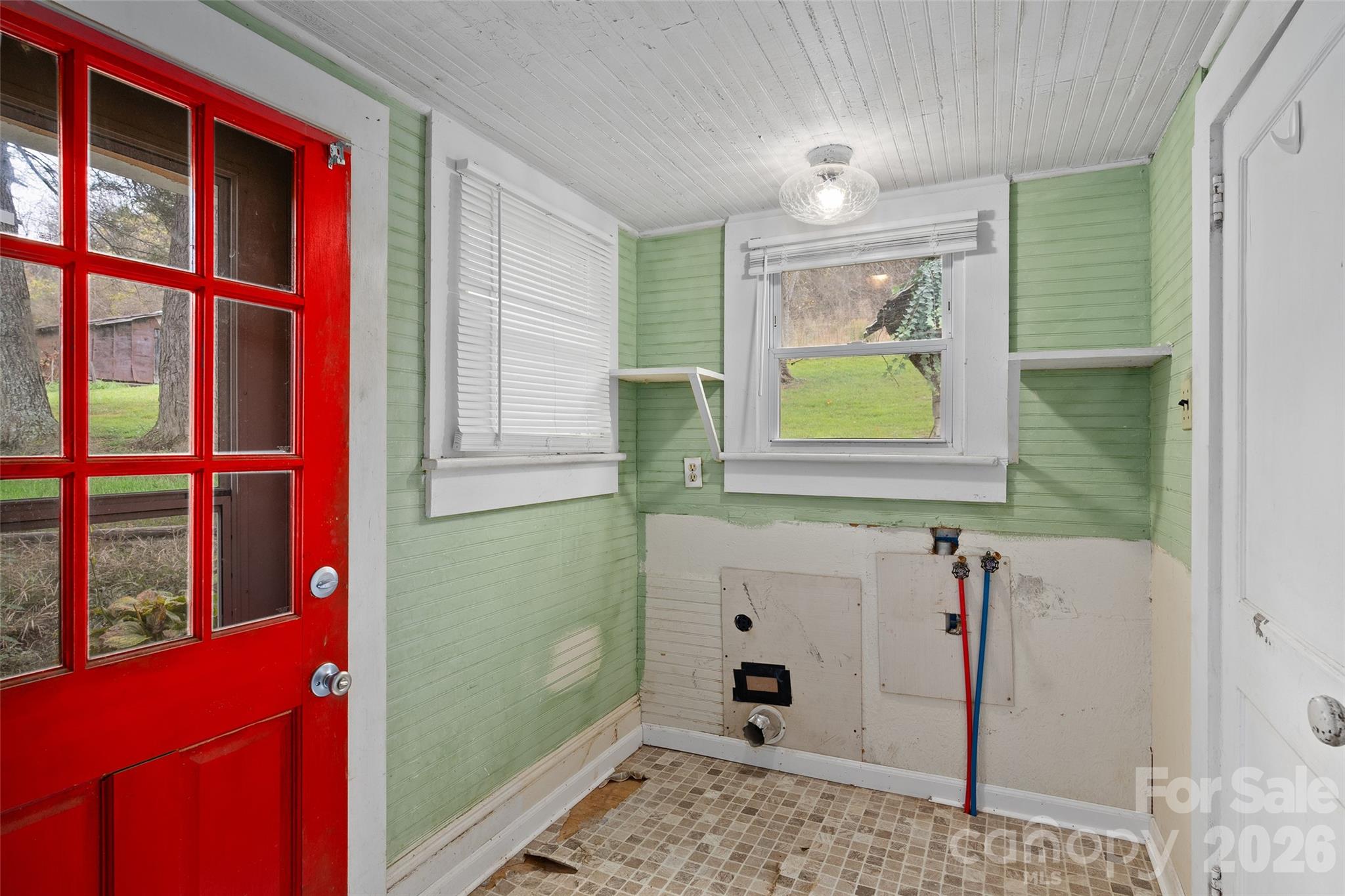 1906 & Tract 1 Ratcliff Cove Road Waynesville NC 28786
