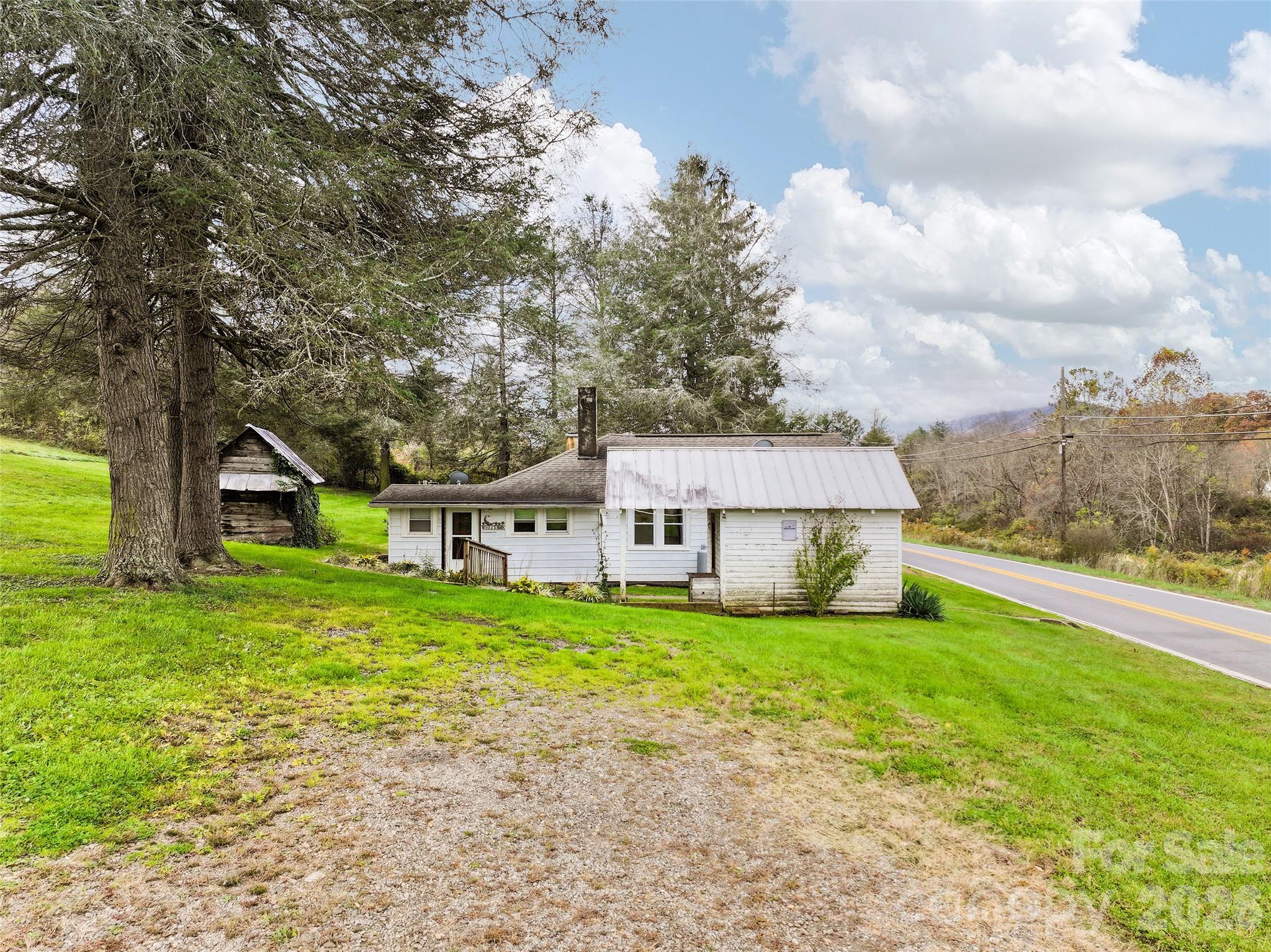 1906 & Tract 1 Ratcliff Cove Road Waynesville NC 28786