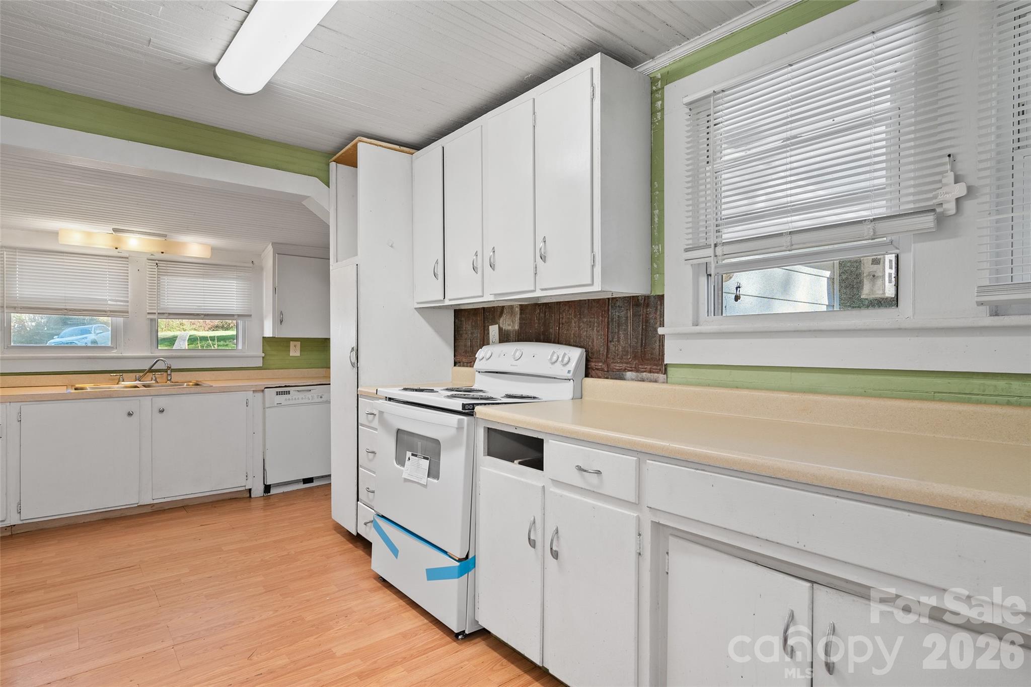 1906 & Tract 1 Ratcliff Cove Road Waynesville NC 28786