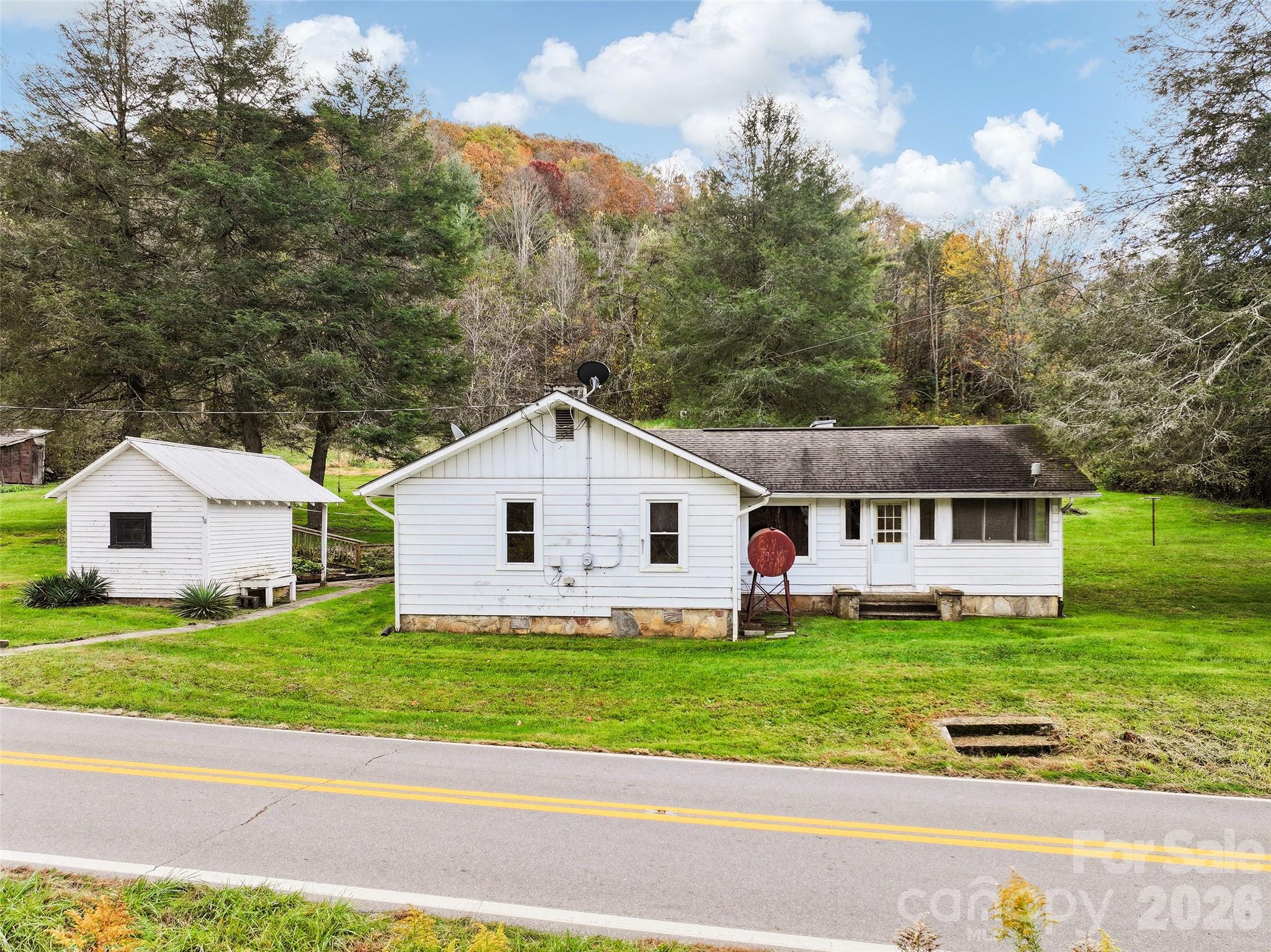 1906 & Tract 1 Ratcliff Cove Road Waynesville NC 28786
