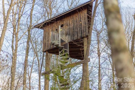 0000 Tsali Crossing N Bryson City NC 28713