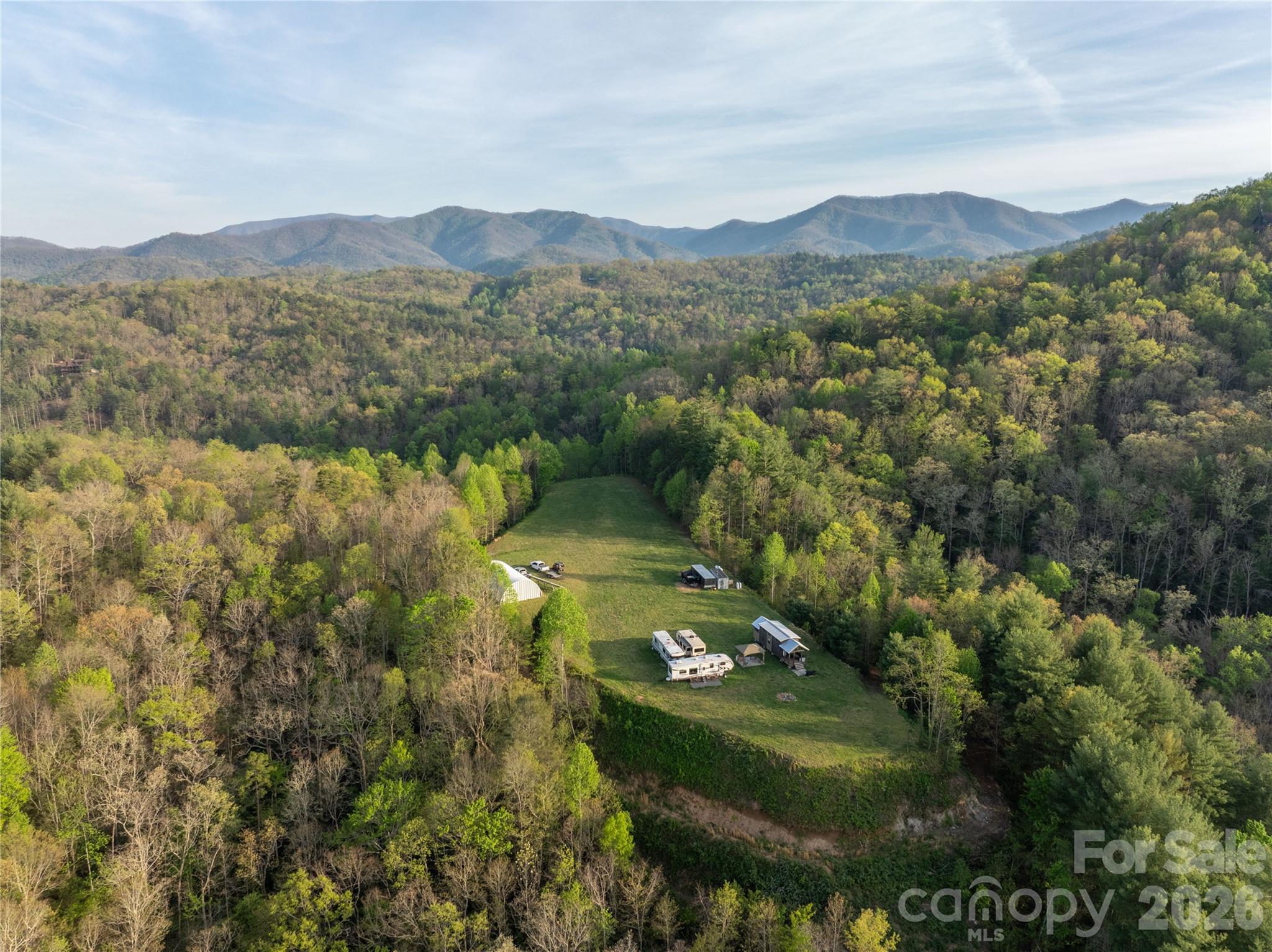 8888 Yellow Branch Road Robbinsville NC 28771