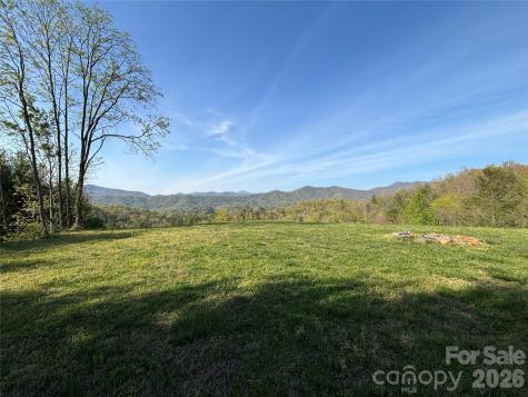 8888 Yellow Branch Road Robbinsville NC 28771