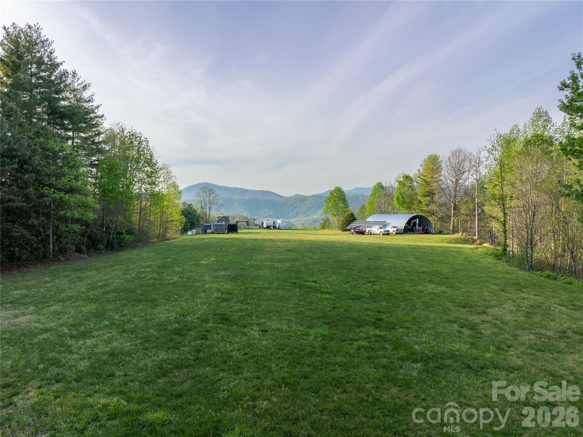 8888 Yellow Branch Road Robbinsville NC 28771