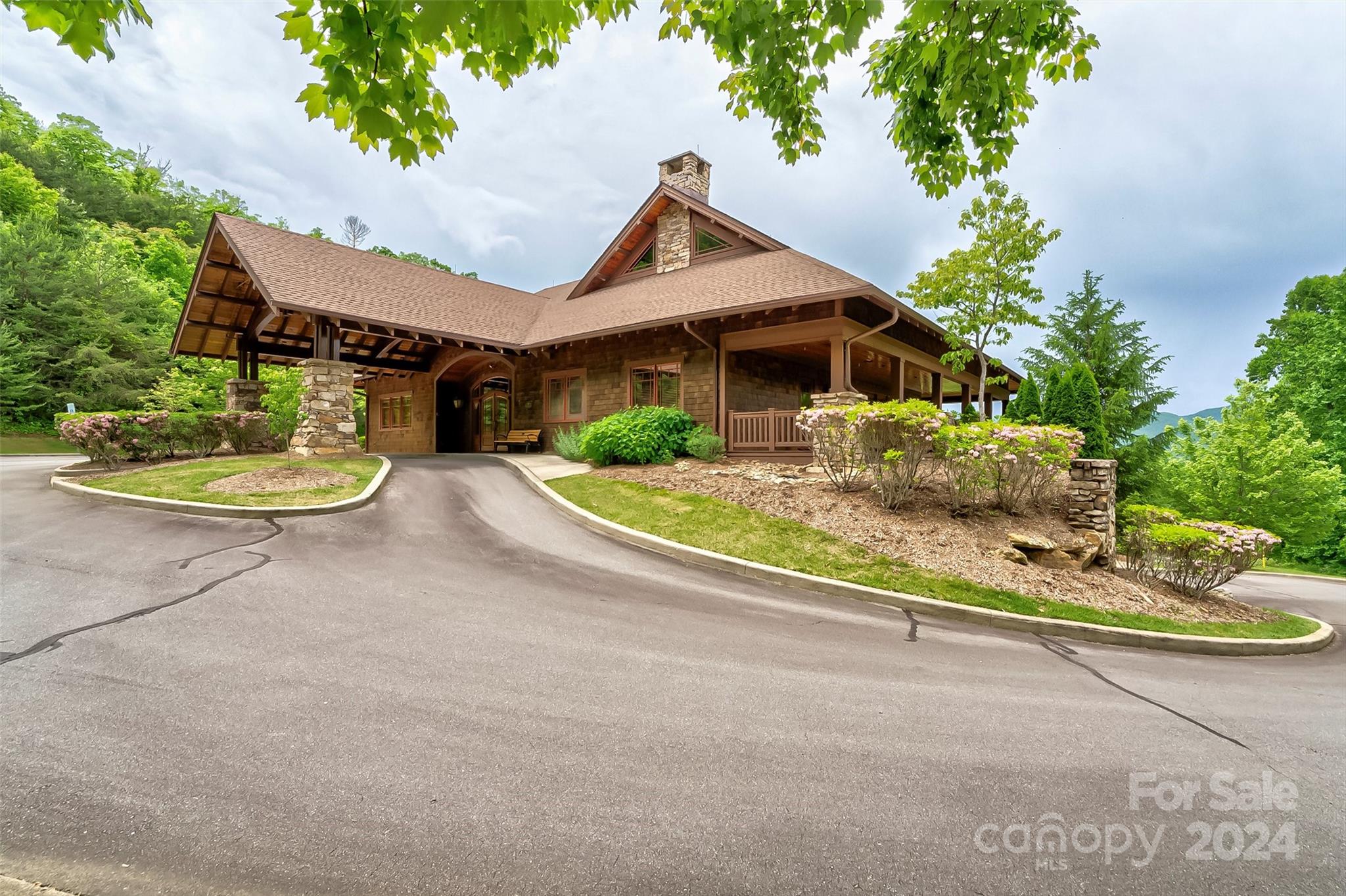 26 Old Lafayette Lane Black Mountain NC 28711