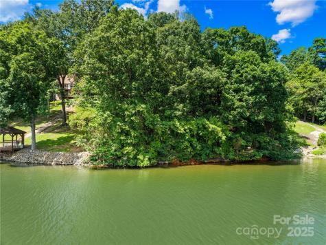 243 S Harbor Watch Drive Statesville NC 28677