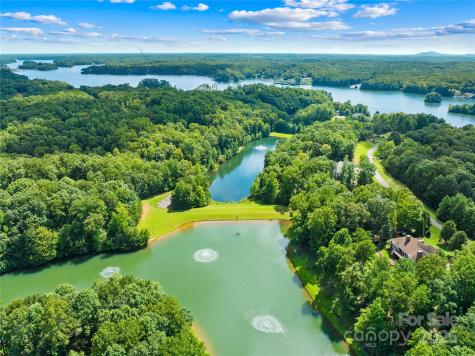 243 S Harbor Watch Drive Statesville NC 28677