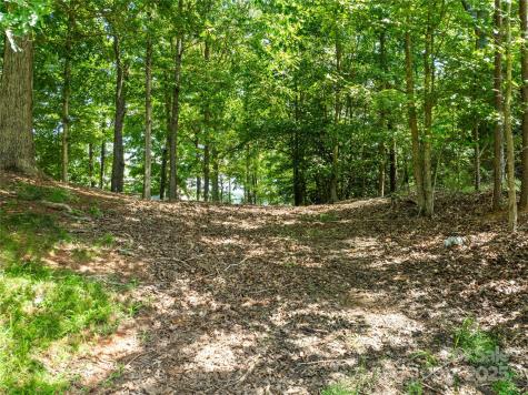 243 S Harbor Watch Drive Statesville NC 28677