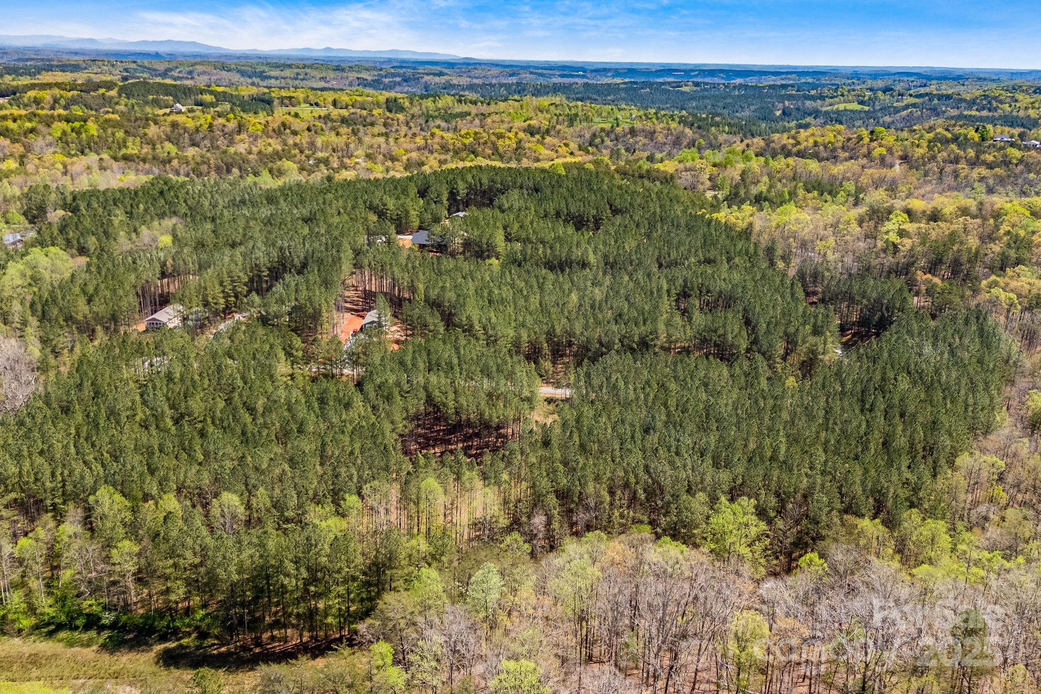 19 Sunset Drive Mill Spring NC 28756