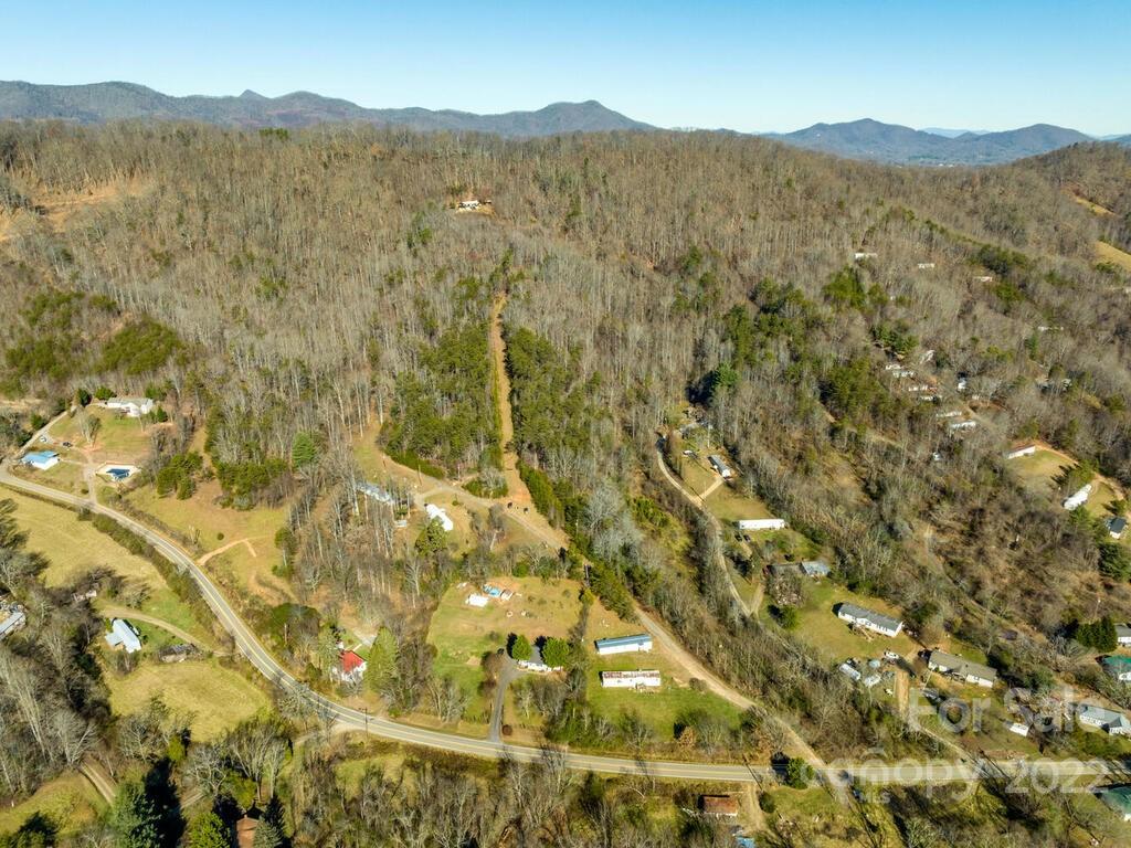 6 Tylers Run Candler NC 28715