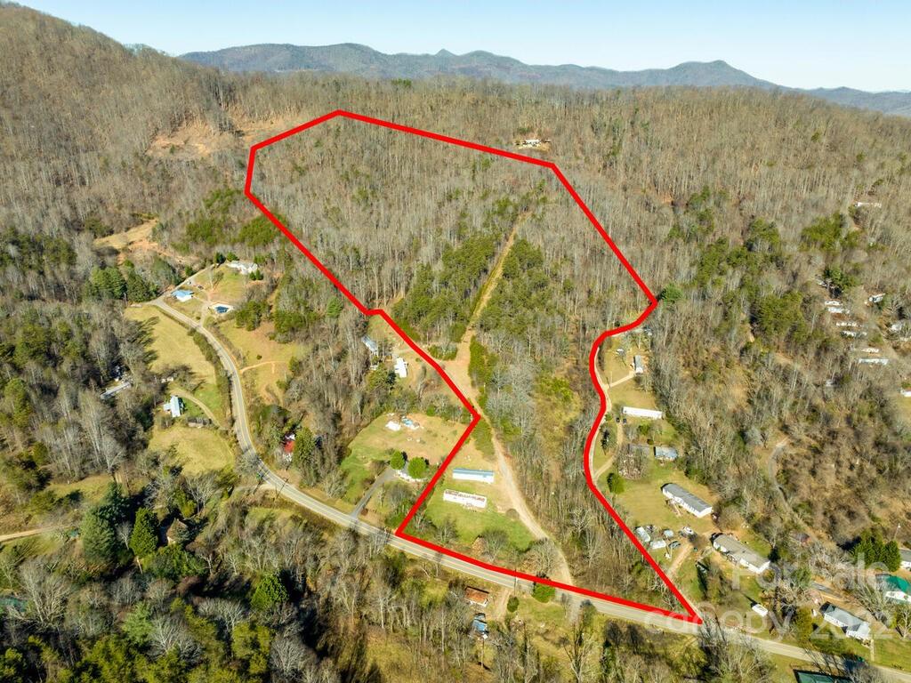 6 Tylers Run Candler NC 28715