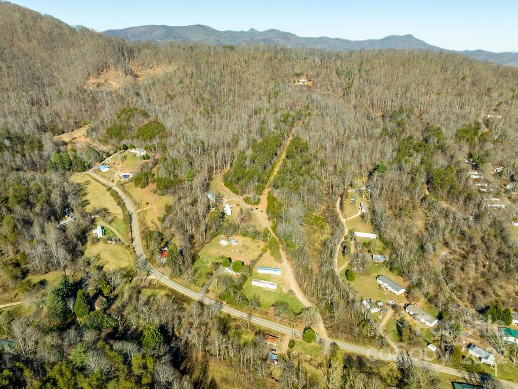 6 Tylers Run Candler NC 28715