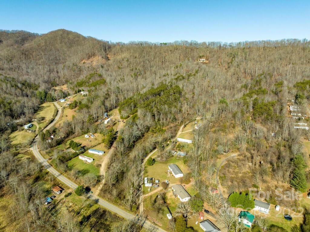 6 Tylers Run Candler NC 28715