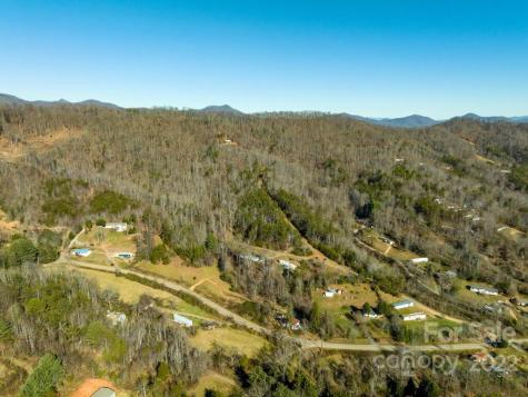 6 Tylers Run Candler NC 28715