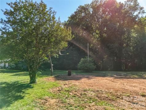 24442 Jd Drive Locust NC 28097