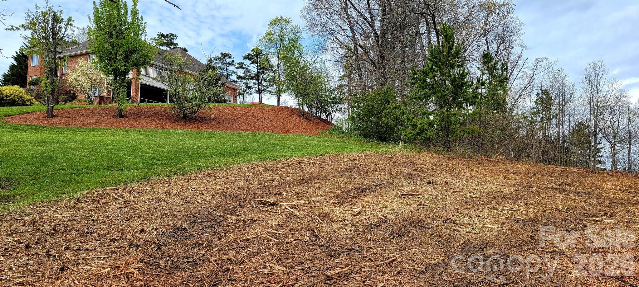 8 English Hills Drive Asheville NC 28804