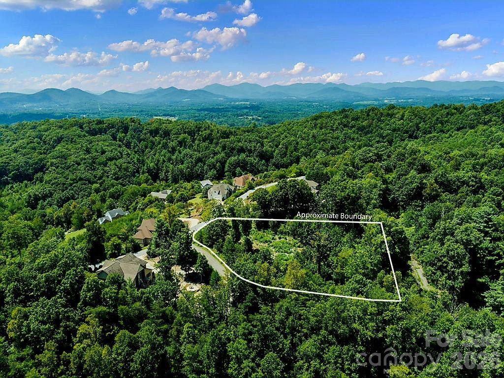 8 English Hills Drive Asheville NC 28804