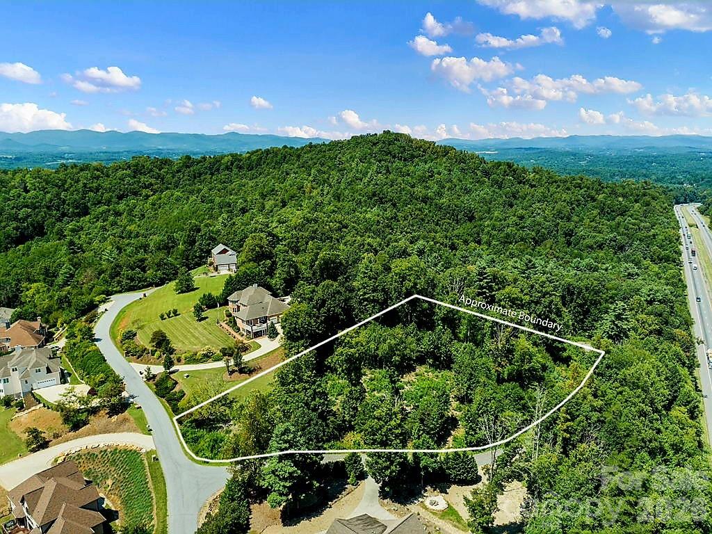 8 English Hills Drive Asheville NC 28804